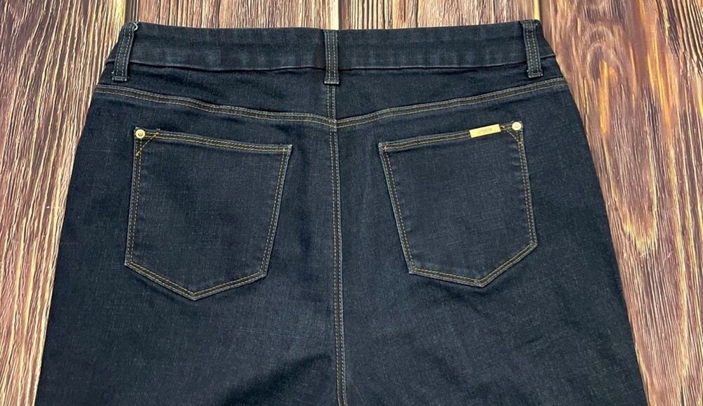 Chicos So Slimming Girlfriend Slim Leg Dark Jeans Womens Size 1.5 (US 10S)